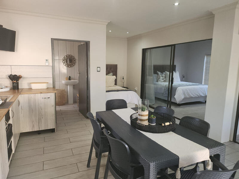 On Enslin Selfcatering